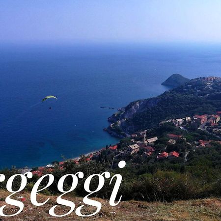 Villa Gio - Terrazza Nel Blu Bergeggi Buitenkant foto